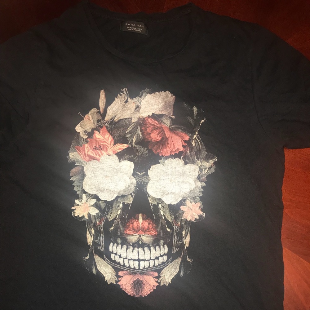 Zara Man TSHIRT made in Portugal size M US